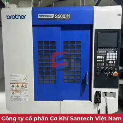 Nhập khẩu máy phay CNC
